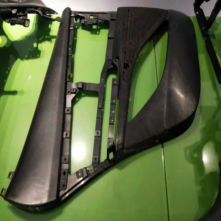 Automotive Mold - Automobilgintzako plastikozko pieza hornitzaileak
